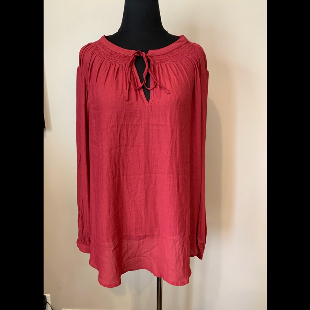 Torrid long sleeve crepe top. NWT